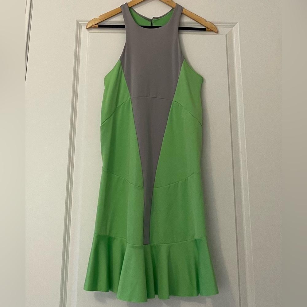 Inphorm Athletic Green and Gray Sleeveless Exercise Dress